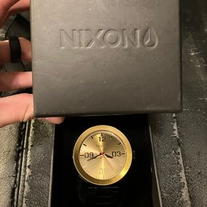 Nixon Watch